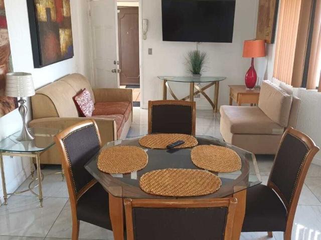 Departamento en renta Avenida Misión De La Paz, Zona Río, Tijuana, Municipio De Tijuana, Baja California, 22015, México