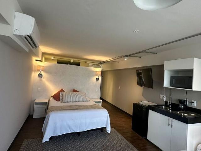 Departamento en renta Avenida Niños Héroes, Jardines Del Bosque Norte, Guadalajara, Región Centro, Jalisco, 44520, México