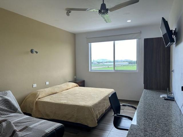 Departamento en renta Avenida Paseo Solares, Base Aérea Militar No 5, Zapopan, Jalisco, 45138, Mex