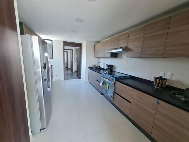 Departamento en renta Boulevard Bosque Real, Bosque Real Country Club, Huixquilucan, México, 52774, Mex