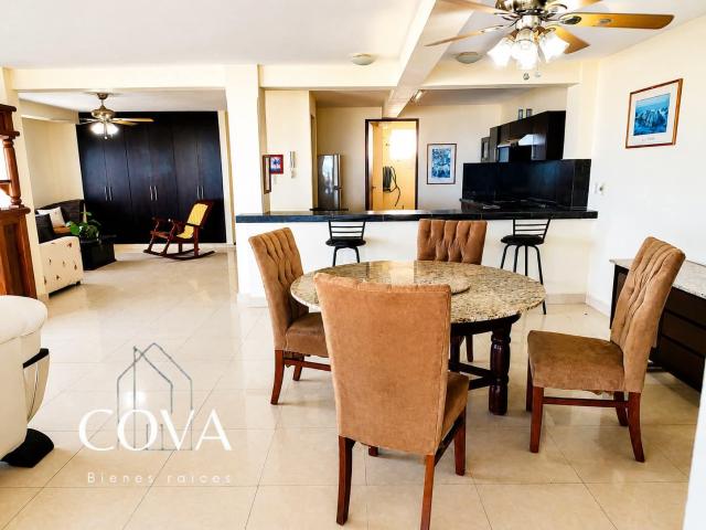 Departamento en RENTA Blvd Costero