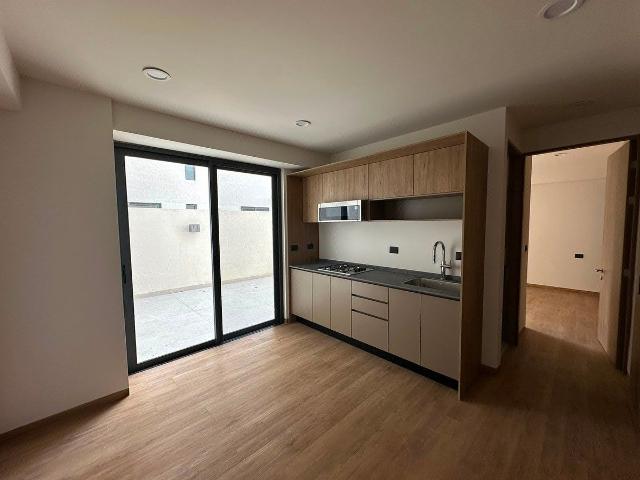 Departamento en renta de 2 habitaciones con amplia terraza en Ciudad Granja