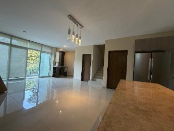 departamento en renta en colinas de san angel