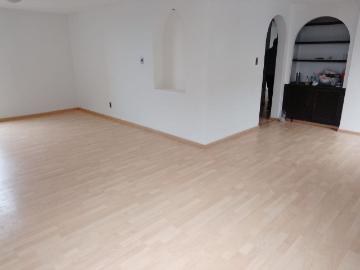 Departamento en renta en Colinas del Sur, a 5 minutos de Portal Centenario