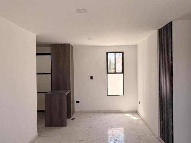 Departamento en renta en Colonia El Patrimonio Sala comedor,2 recamaras, cocina integral, 2 ba?os completos, cuarto de lavado y cochera
