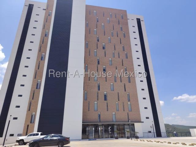 Departamento Multiniveles en Renta en Canadas del Lago, Queretaro