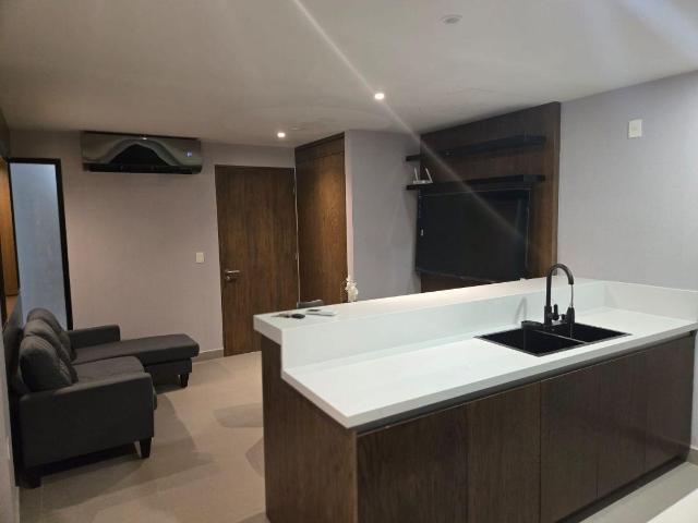 Departamento en Renta en Cumbres Elite