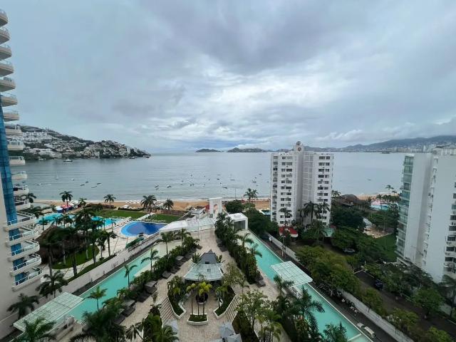 DEPARTAMENTO EN RENTA EN ARMANDO'S LE CLUB ACAPULCO DORADO