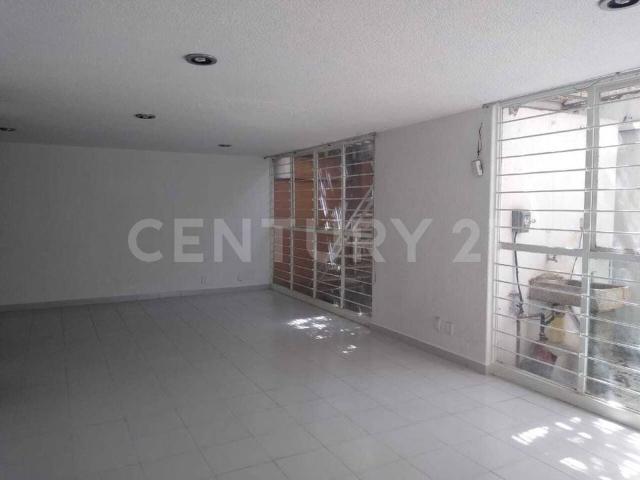 Departamento en Renta en Av Churubusco, El Prado