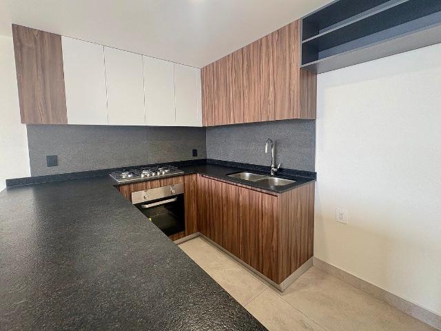 DEPARTAMENTO EN RENTA EN AV. AMERICAS A UNAS CUADRAS DE LA BASÍLICA DE ZAPOPAN