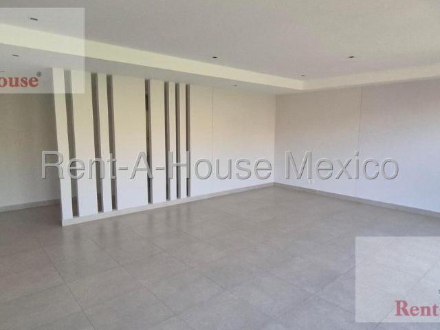 Departamento en Renta en Bosque Real 26 2255
