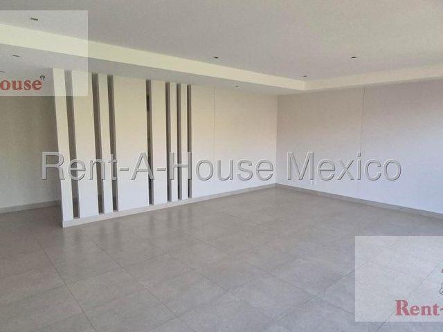 Departamento en Renta en Bosque Real Huixquilucan ZG 26 1651
