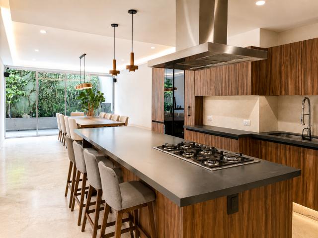 Departamento en RENTA en Del Valle Norte | 3 recámaras con baño + Family Room + 2 terrazas