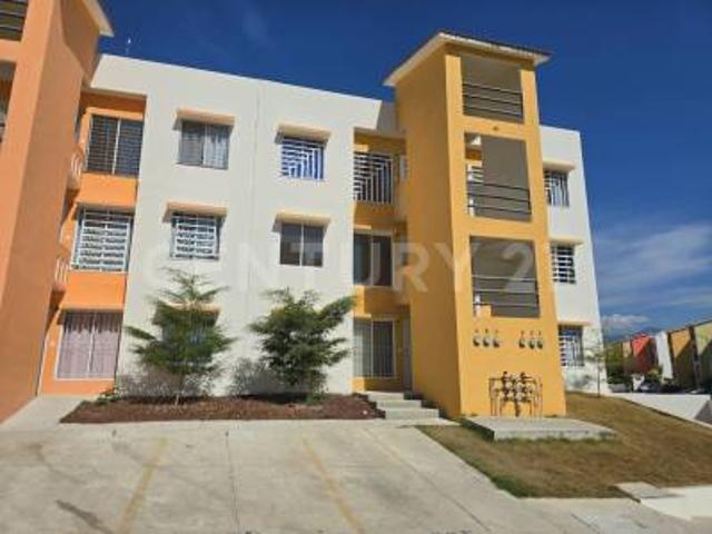 Departamento en renta en Ecoterra Vallarta, con alberca, sin muebles