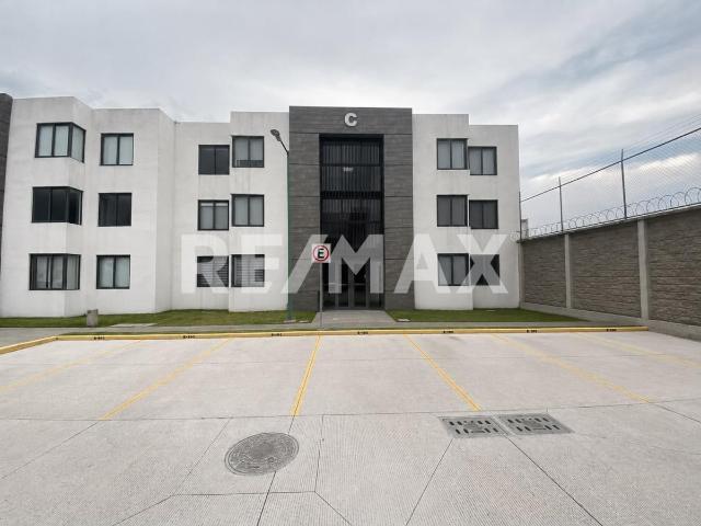 Departamento en Renta en Esmeralda Residencial, San Mateo Atenco, Estado de México