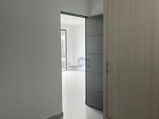 Departamento en Renta en Fracc. Capittala, LEON, GTO junto Puente Herradura, Pilba y Puerto Interior DV 9C174