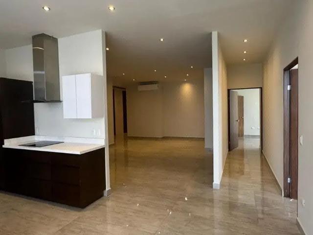 DEPARTAMENTO EN RENTA EN FUNDADORES ZONA VALLE ORIENTE