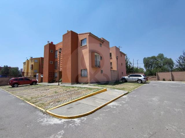 Departamento en renta en Hacienda del Bosque, Tec?mac, 3 Rec?maras
