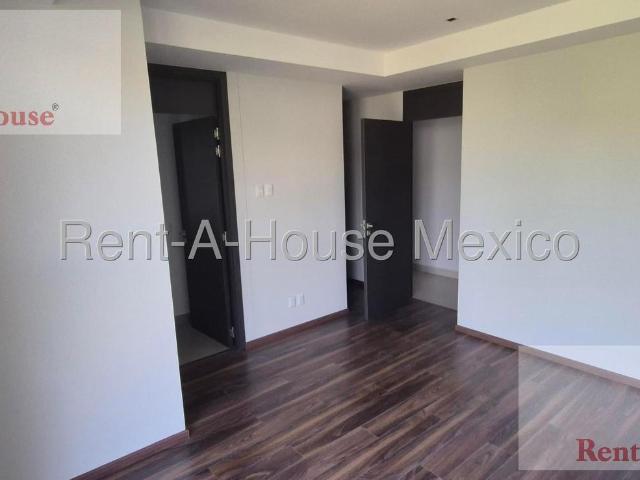 Departamento en Renta en Huixquilucan, Bosque Real AM. 26 1441