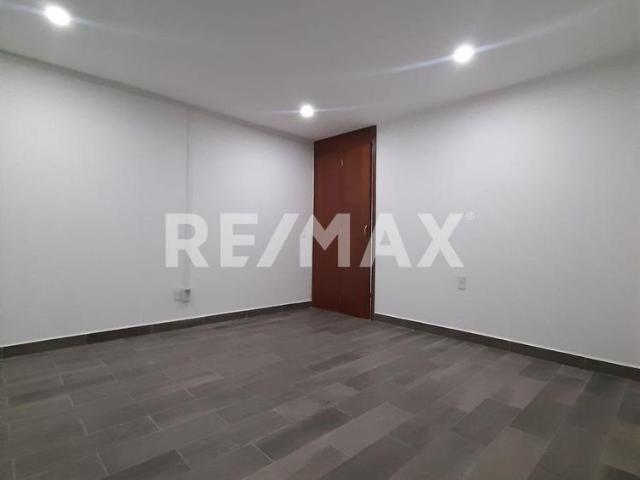 DEPARTAMENTO EN RENTA EN JARDIN BALBUENA