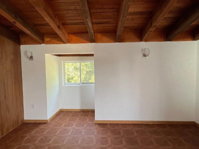 DEPARTAMENTO EN RENTA EN JARDINES DEL BOSQUE