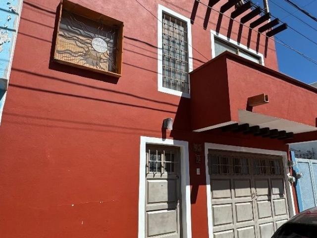 Departamento en RENTA en Lomas de Marfil I