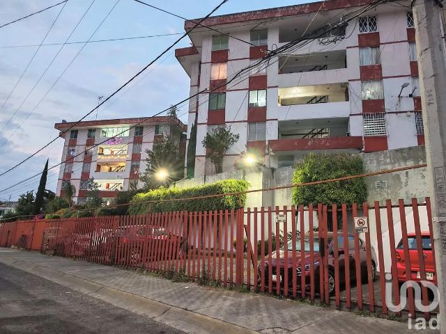 Departamento en Renta en Lomas Lindas I Sección, Atizapán de Zaragoza, México