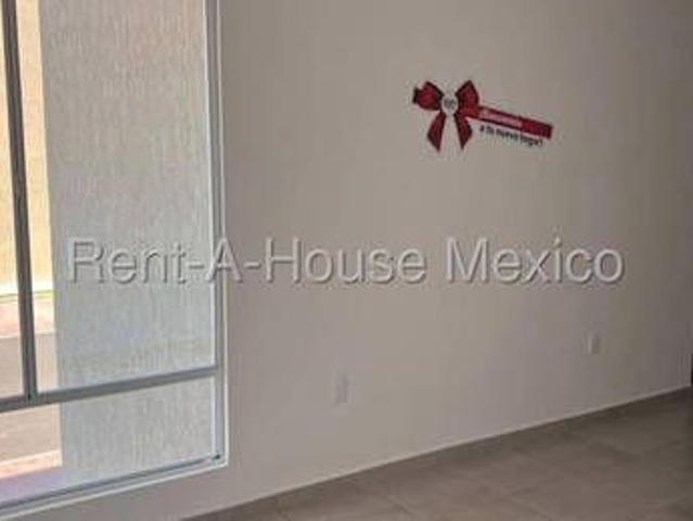 Departamento en Renta en La Pradera
