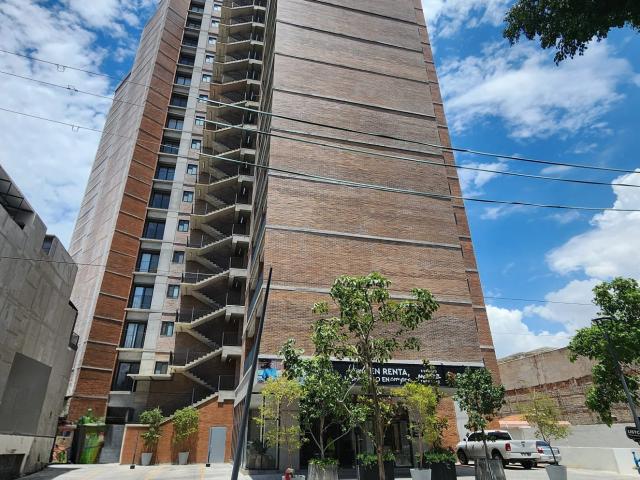 Departamento en Renta en Monraz