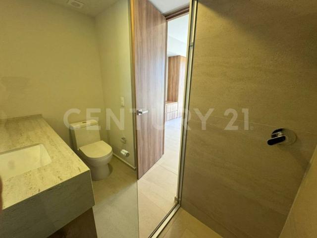 Departamento en Renta en Naciones Unidas Torre Lirica