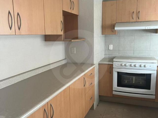 Departamento en renta en Sayabes, Bosque Real