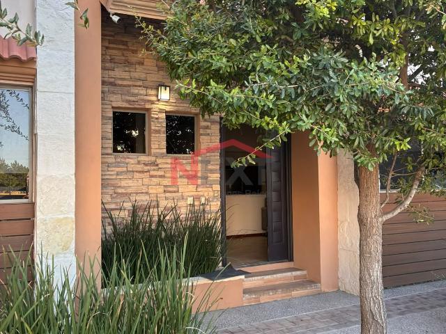 Departamento en Renta en Saltillo, Rincón de Sayavedra,, 87.00 m2 terreno, 108.00 m2 construcción
