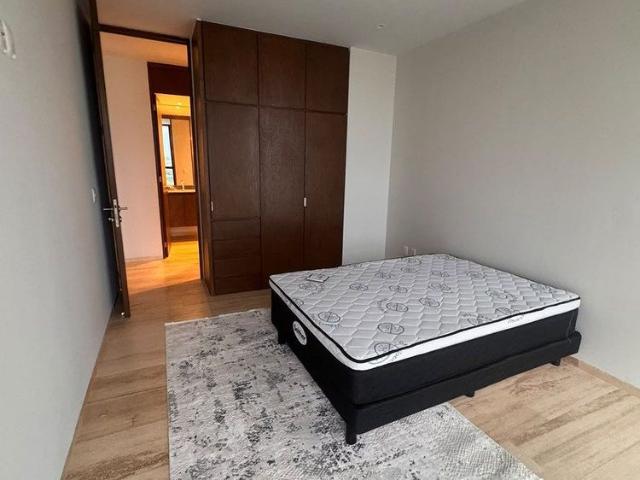 Departamento en renta en piso 5 en townsquare
