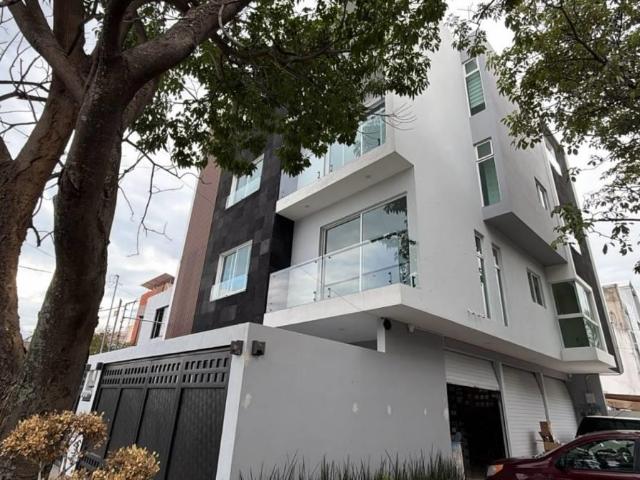 Departamento En Renta En Pradros Tepeyac, Zapopan