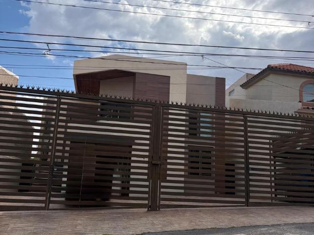 DEPARTAMENTO EN RENTA EN QUINTAS DEL SOL