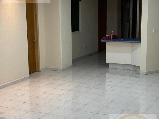 Departamento en renta en Residencial San Marino