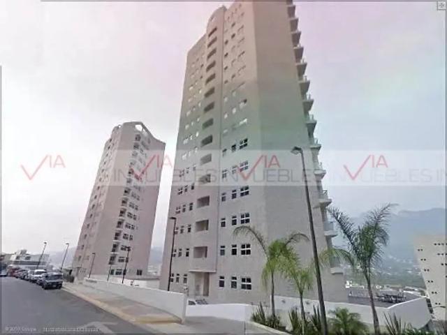 Departamento en renta en Residencial Santa Bárbara, San Pedro Garza García, Nuevo León
