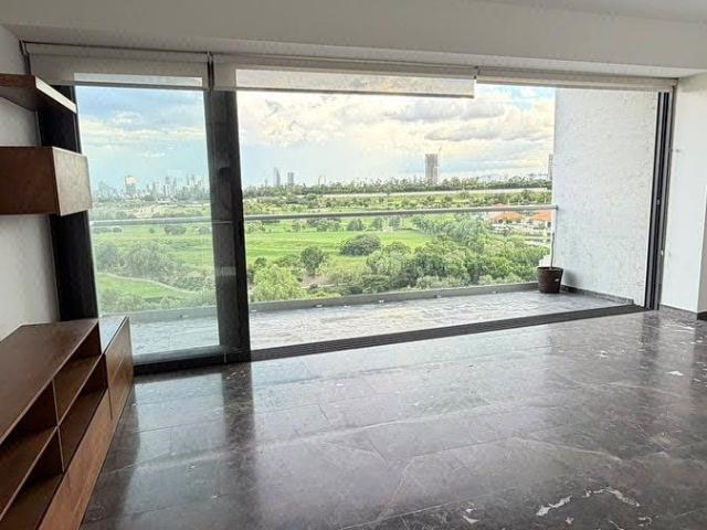 Departamento en renta en Torre Adana, piso 11, 3 recámaras