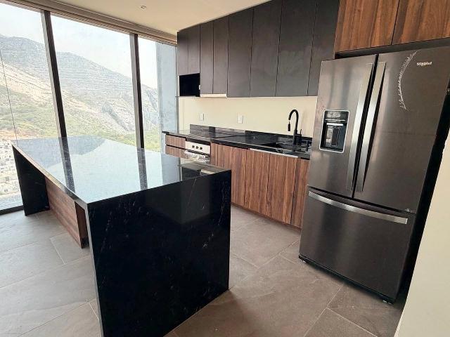 DEPARTAMENTO EN RENTA EN TORRE BALZAC, STA. MARIA, MTY