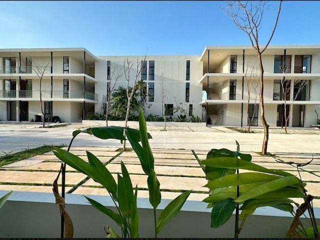 DEPARTAMENTO EN RENTA EN TEMOZON TRANA