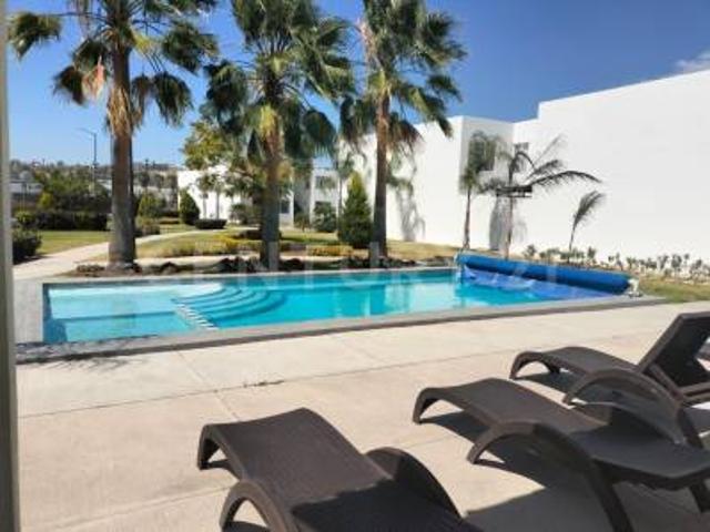 Departamento en Renta en Tres Cantos Querétaro