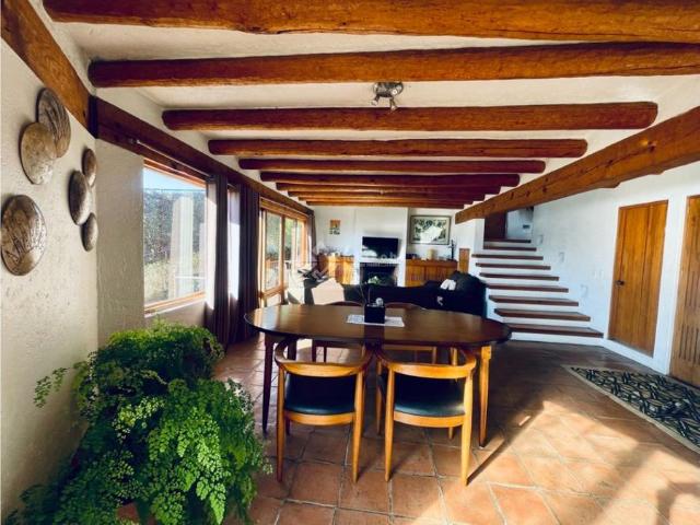 DEPARTAMENTO EN RENTA EN VALLE DE BRAVO I AMUEBLADA I VISTA AL LAGO