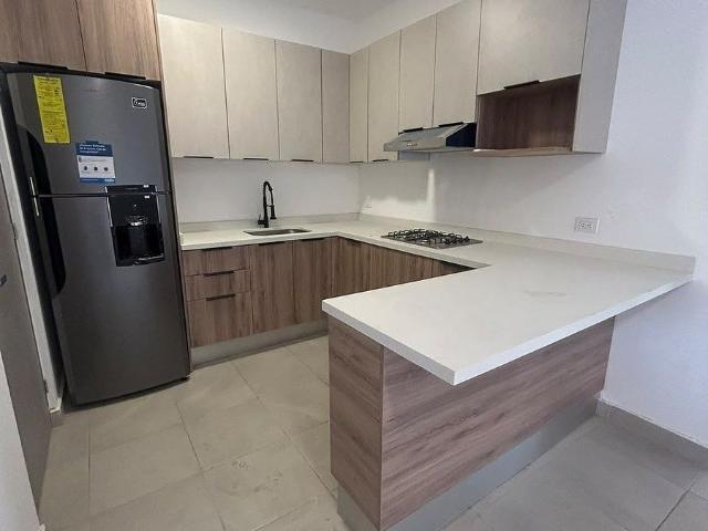 DEPARTAMENTO EN RENTA EN VIVIA STA. CATARINA, N.L