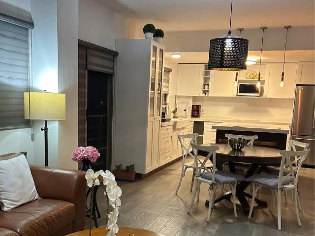 PENTHOUSE AMUEBLADO EN RENTA AL NORTE DE SALTILLO, COAH