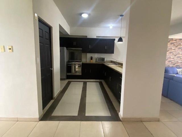 DEPARTAMENTO EN RENTA EN VILLAS TEC