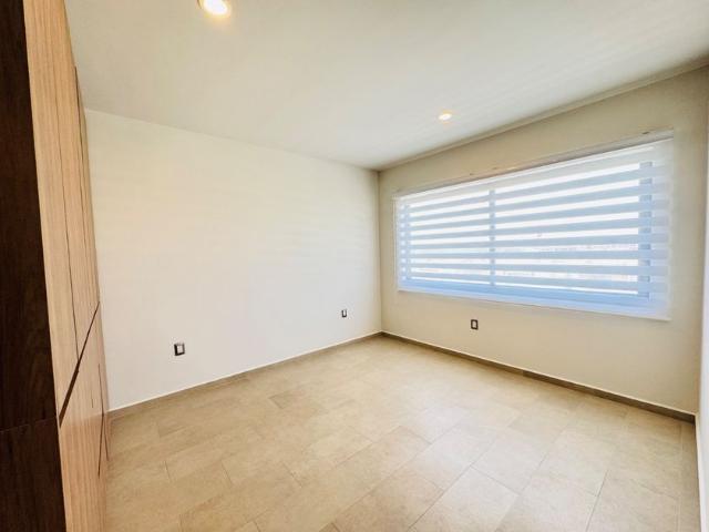 Departamento en renta El Condado, El Pueblito, Querétaro, México