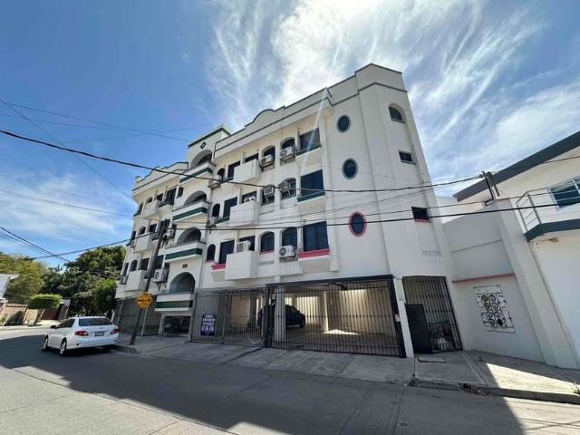 Departamento en renta Fraccionamiento Las Quintas, Culiacán
