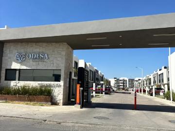 Huejotzingo, Puebla - Estacionamiento