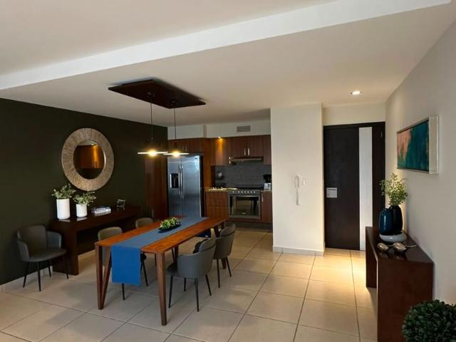 Departamento en renta Torre Celsus, Paseo De Los Insurgentes, Predio Cerro Gordo, León, Guanajuato, México