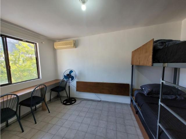 Departamento en renta La Huasteca 3, Santa Catarina
